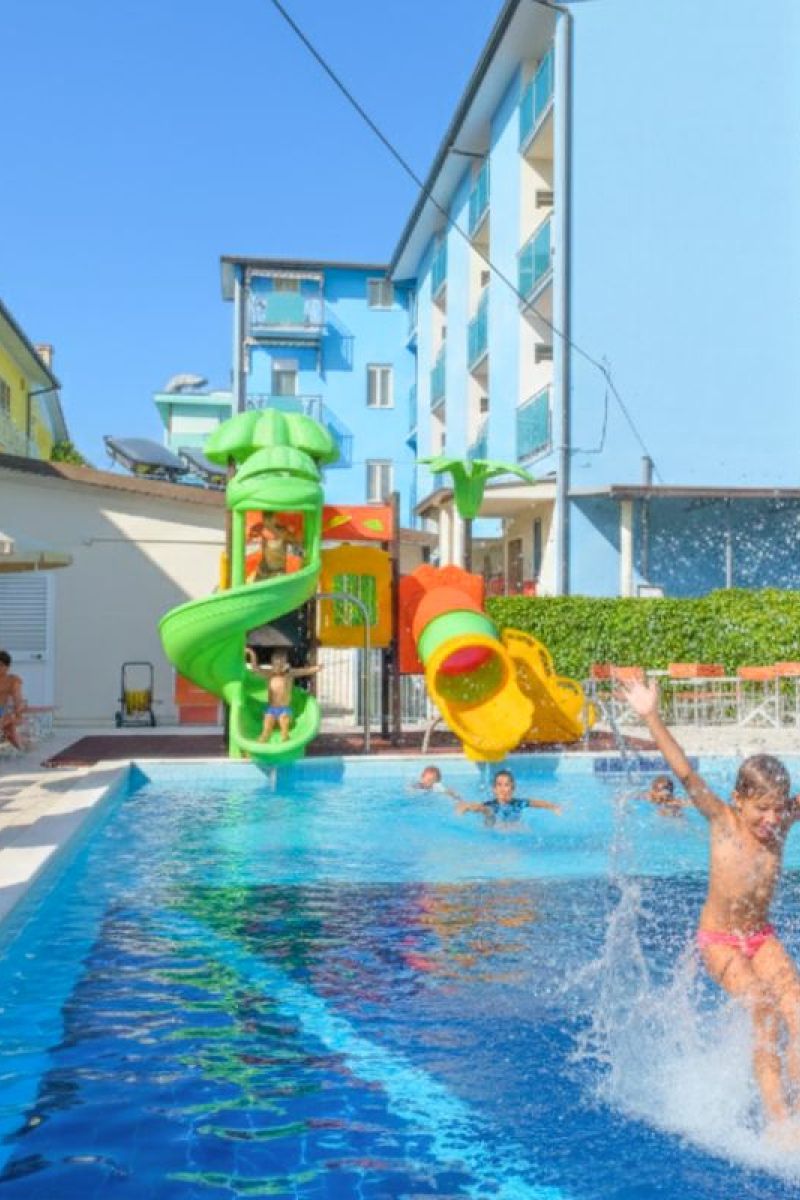 Last Minute Agosto: Last call for Summer a Gatteo Mare!